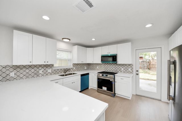 3614 Almington Lane, Houston, TX 77088