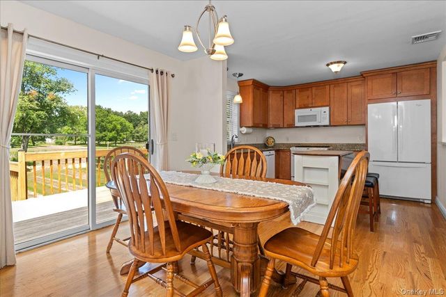1 S Lynn Street, Warwick, NY 10990