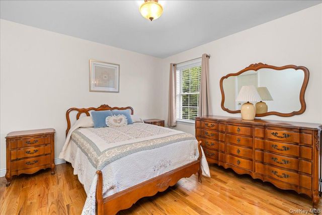 1 S Lynn Street, Warwick, NY 10990