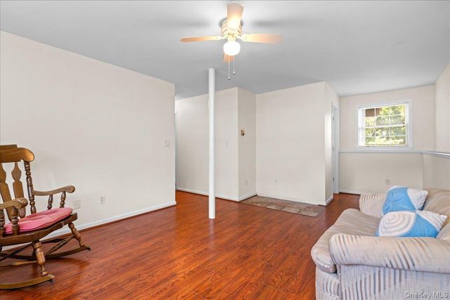 1 S Lynn Street, Warwick, NY 10990