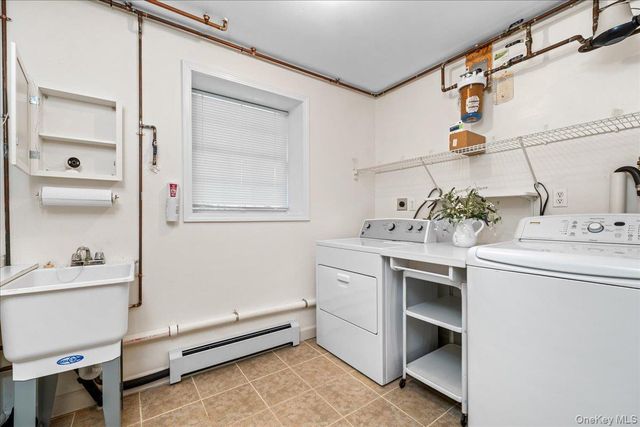 1 S Lynn Street, Warwick, NY 10990