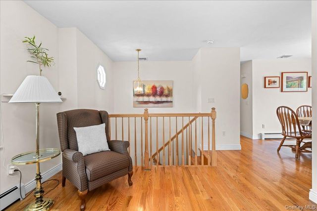 1 S Lynn Street, Warwick, NY 10990
