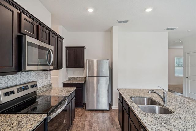 16505 CHERRY LANDING DRIVE, Groveland, FL 34736