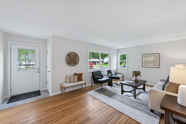 1225 43rd Avenue NE, Columbia Heights, MN 55421