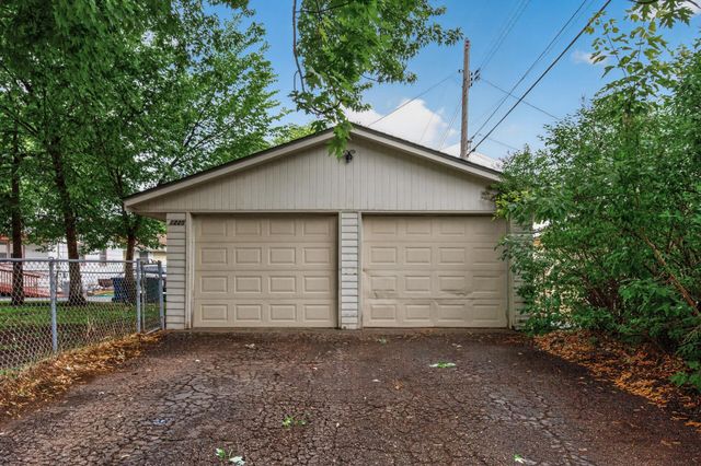 1225 43rd Avenue NE, Columbia Heights, MN 55421
