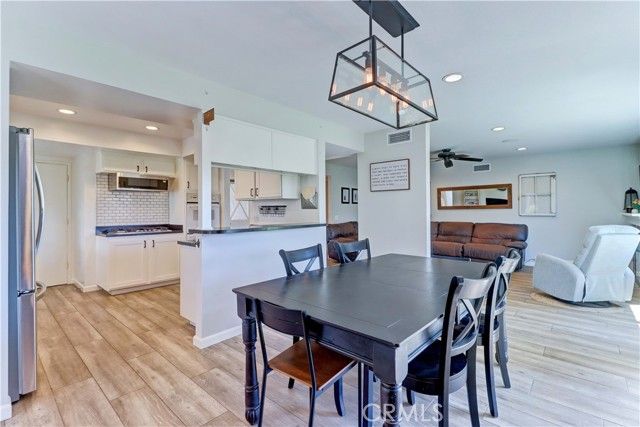 22825 Rumble, Lake Forest (el Toro), CA 92630