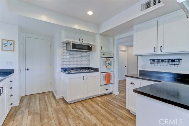 22825 Rumble, Lake Forest (el Toro), CA 92630