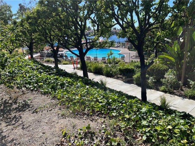 22825 Rumble, Lake Forest (el Toro), CA 92630