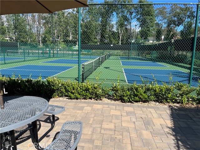 22825 Rumble, Lake Forest (el Toro), CA 92630