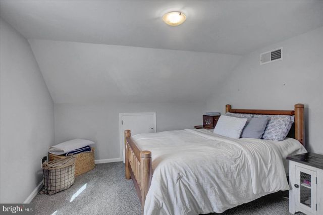 2333 SOLLENBERGER RD, Chambersburg, PA 17202