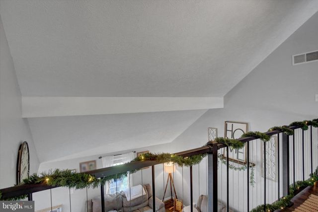 2333 SOLLENBERGER RD, Chambersburg, PA 17202