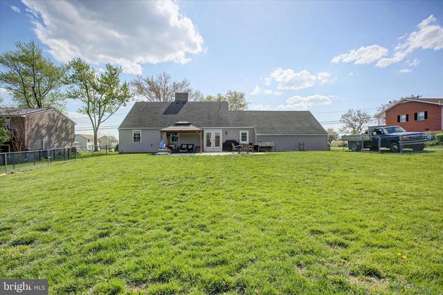 2333 SOLLENBERGER RD, Chambersburg, PA 17202