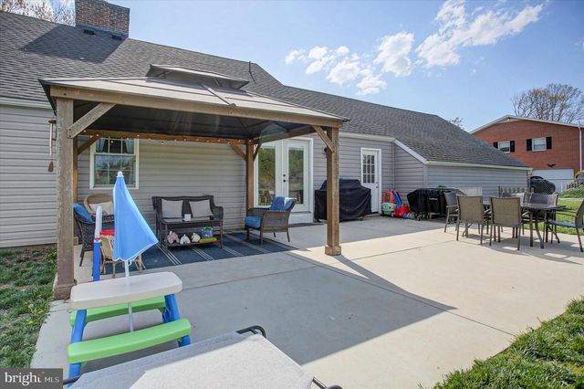 2333 SOLLENBERGER RD, Chambersburg, PA 17202