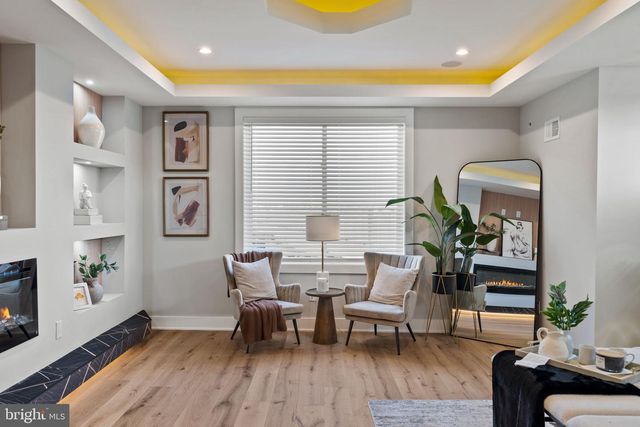 513 SALMON ST, Philadelphia, PA 19125