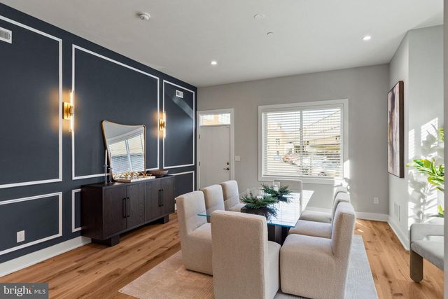 513 SALMON ST, Philadelphia, PA 19125