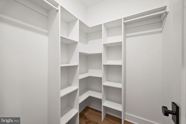 513 SALMON ST, Philadelphia, PA 19125