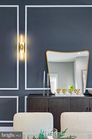 513 SALMON ST, Philadelphia, PA 19125