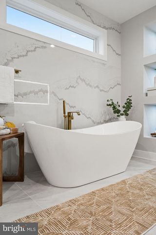 513 SALMON ST, Philadelphia, PA 19125