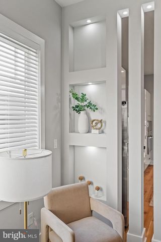 513 SALMON ST, Philadelphia, PA 19125