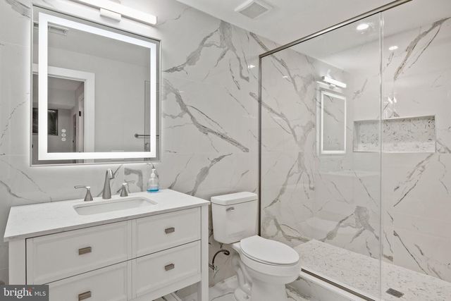 513 SALMON ST, Philadelphia, PA 19125