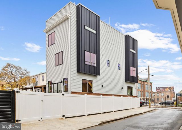 513 SALMON ST, Philadelphia, PA 19125