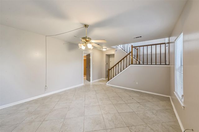 16602 Quail Dale Drive, Houston, TX 77489