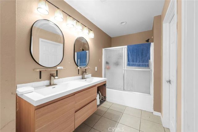 11672 Dos Palmas, Victorville, CA 92392