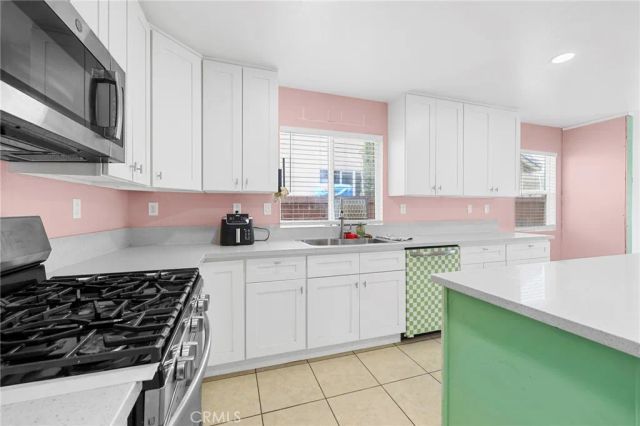 11672 Dos Palmas, Victorville, CA 92392