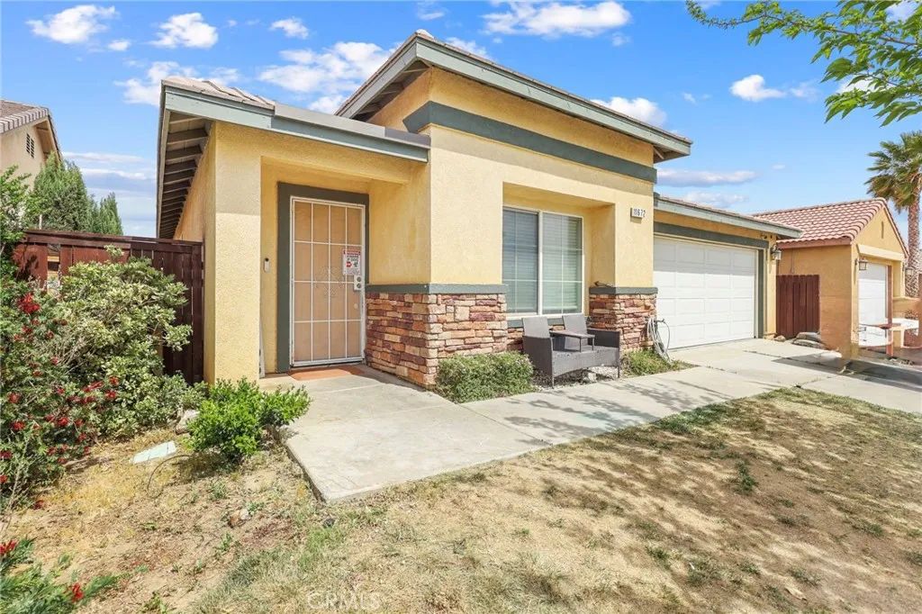 11672 Dos Palmas, Victorville, CA 92392