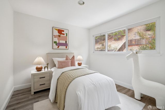 18 Alviso Court, Pacifica, CA 94044