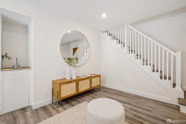 18 Alviso Court, Pacifica, CA 94044