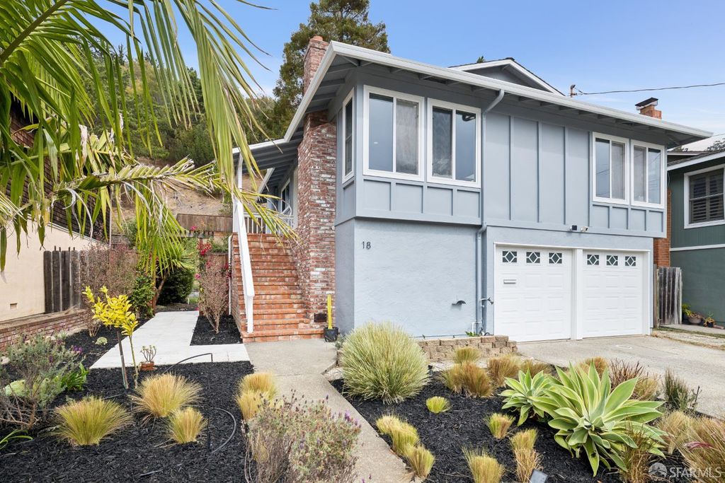 18 Alviso Court, Pacifica, CA 94044