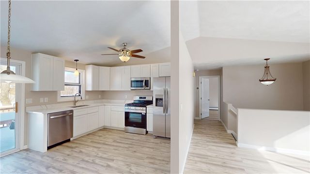 103 Brightside Avenue, Warwick, RI 02889