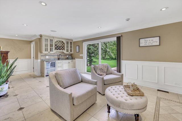 7 Sorrel Court, Lemont, IL 60439