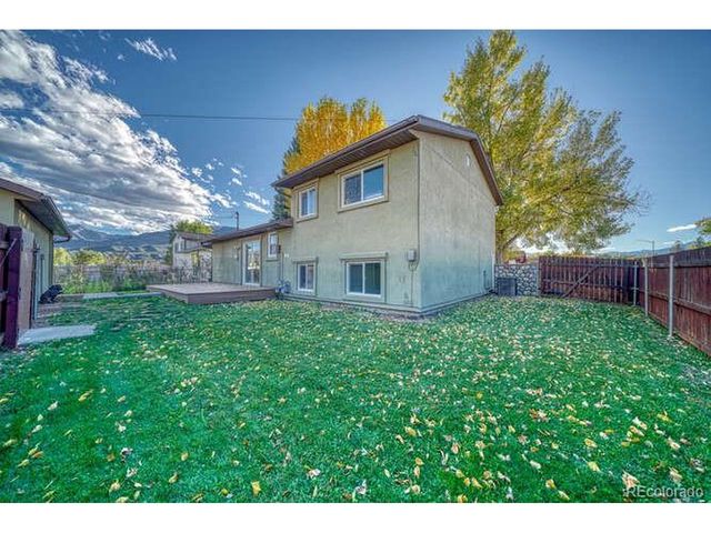 501 Walnut St, Salida, CO 81201