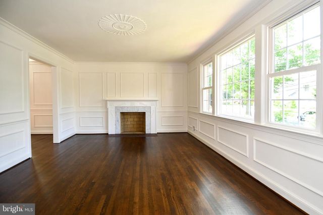 7109 RADNOR RD, Bethesda, MD 20817