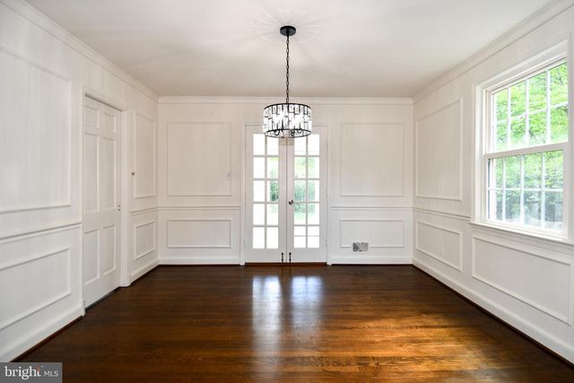 7109 RADNOR RD, Bethesda, MD 20817