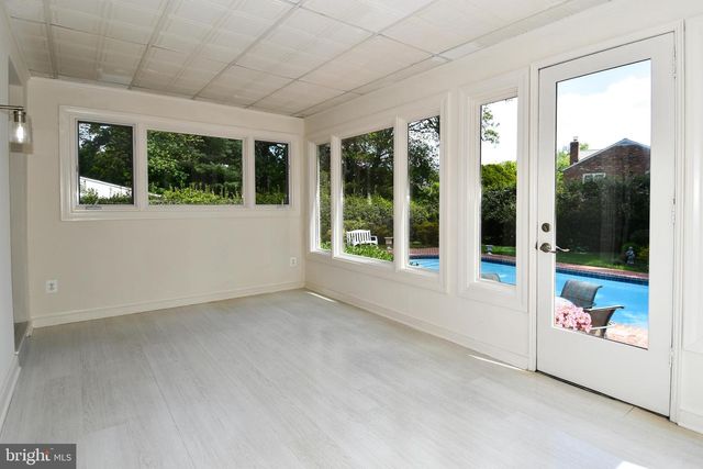 7109 RADNOR RD, Bethesda, MD 20817