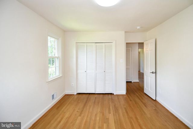 7109 RADNOR RD, Bethesda, MD 20817