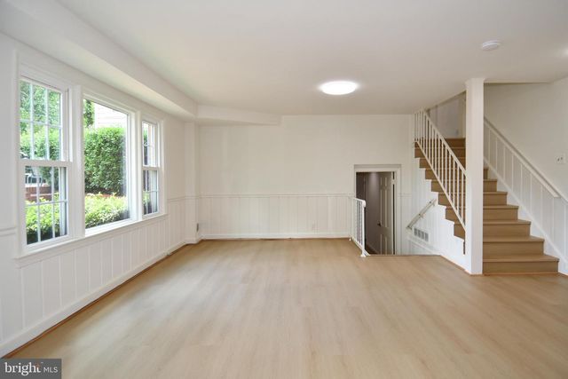 7109 RADNOR RD, Bethesda, MD 20817