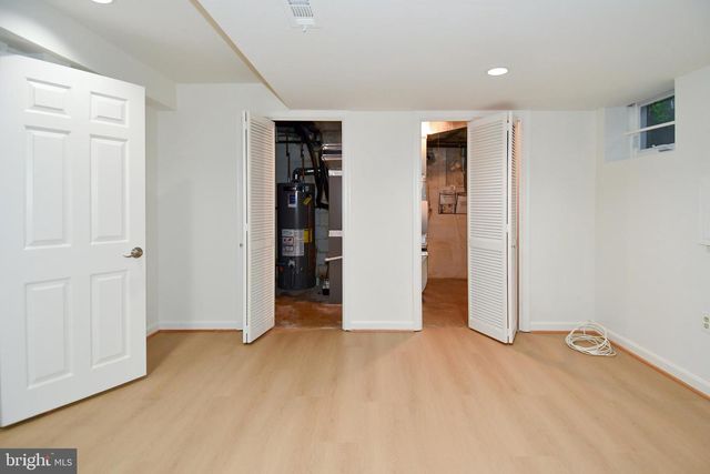 7109 RADNOR RD, Bethesda, MD 20817