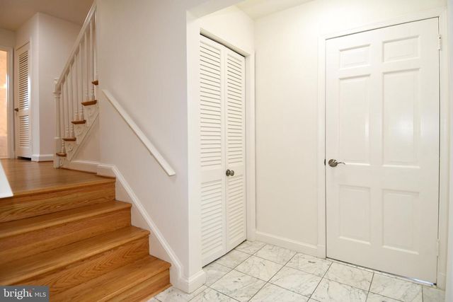 7109 RADNOR RD, Bethesda, MD 20817
