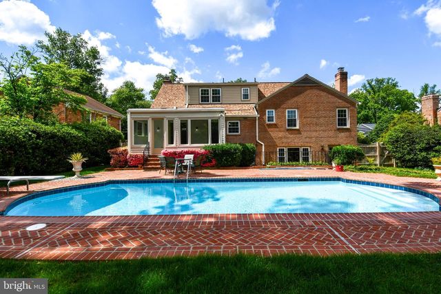 7109 RADNOR RD, Bethesda, MD 20817