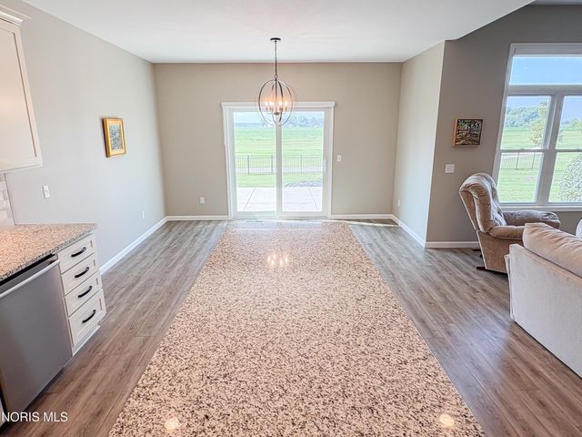 5572 Eagles Landing Drive, Oregon, OH 43616