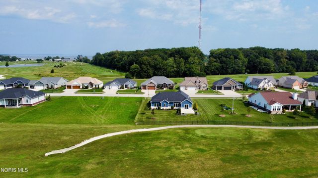 5572 Eagles Landing Drive, Oregon, OH 43616