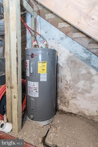 3964 N 7TH ST, Philadelphia, PA 19140