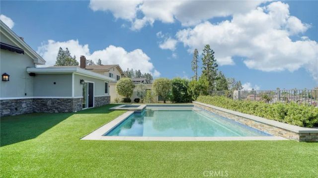 6509 E Calle Del Norte, Anaheim, CA 92807