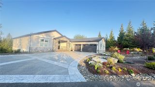 22822 Tranquility Pl NE, Kingston, WA 98346