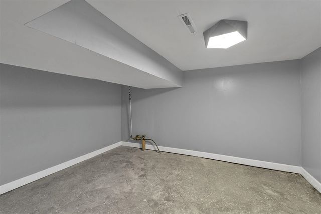 21004 Reimanville Avenue, Ferndale, MI 48220