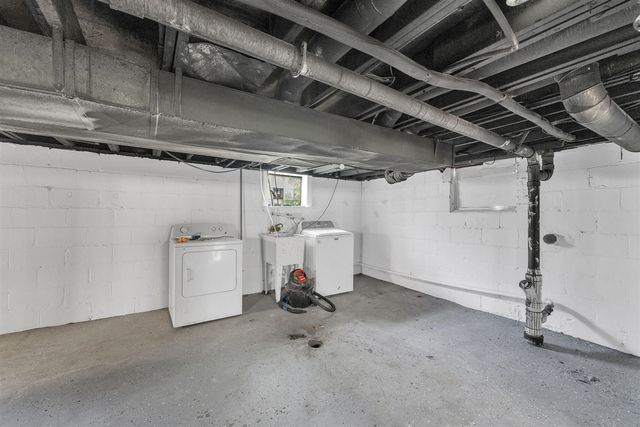 21004 Reimanville Avenue, Ferndale, MI 48220